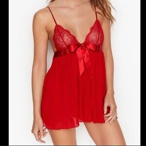NWT Victoria's Secret Red Sheer Lace Top Baby Doll Chemise Nightie